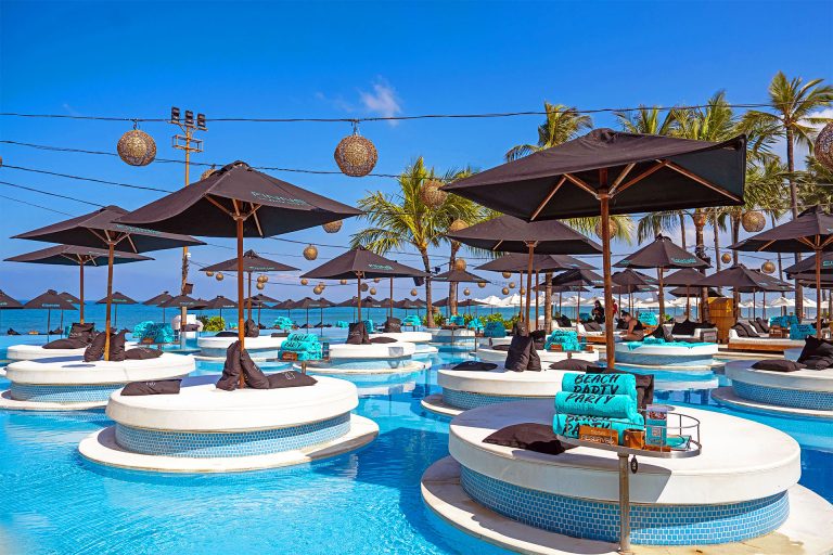 Finns Beach Club Berawa Bali Near Villa Manggala